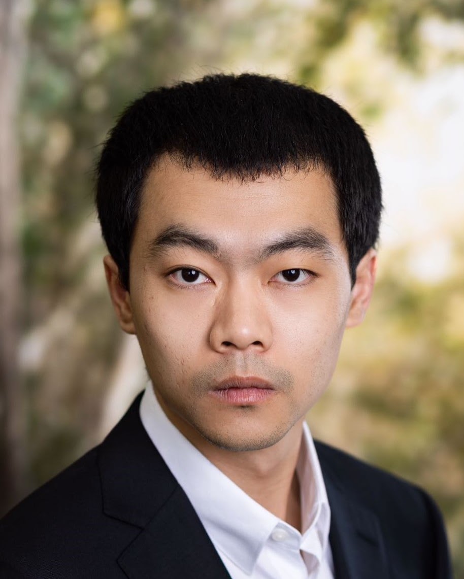 Portrait of Dongting Li